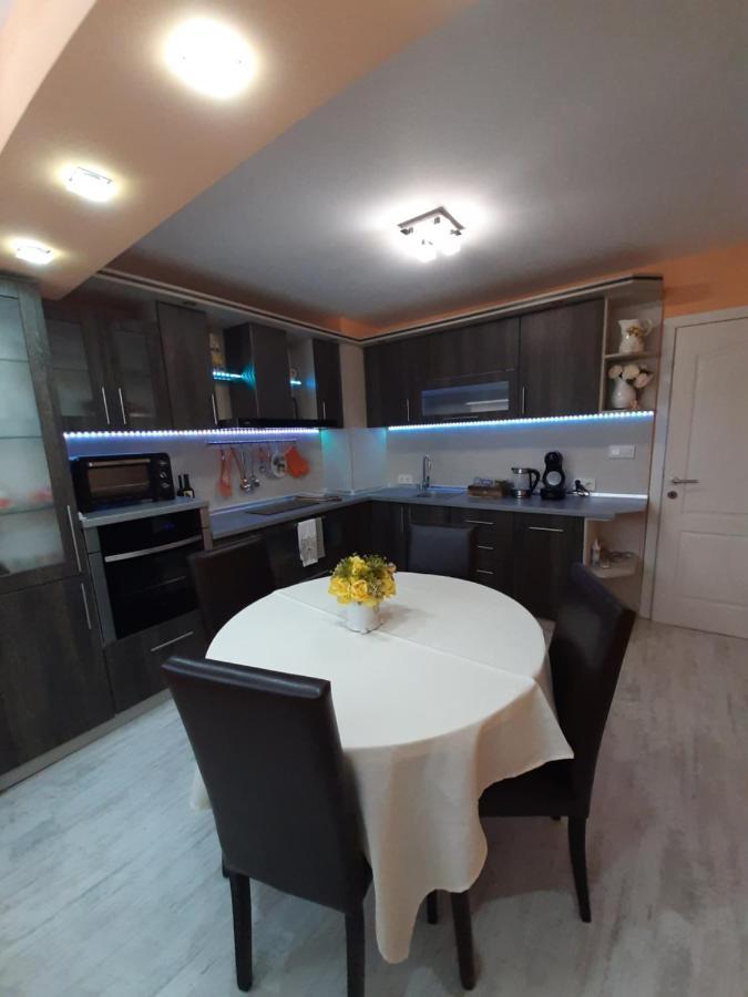 Luny Apartment Ruse Extérieur photo